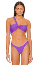 Camila Coelho Cielo Top in Purple - Camila Coelho Haut Cielo en Violet - Camila Coelho Cielo 紫色上衣 - Camila Coelho Cielo Top in Lila - Camila Coelho 씨엘로 탑 - Top Camila Coelho Cielo in viola