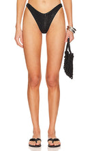 Camila Coelho Davi Bottom in Black - Camila Coelho Bas Davi en Noir - Camila Coelho Davi 黑色下装 - Camila Coelho Davi Unterteil in Schwarz - Camila Coelho DAVI 하의 블랙 색상 - Fondo Camila Coelho Davi in ​​nero