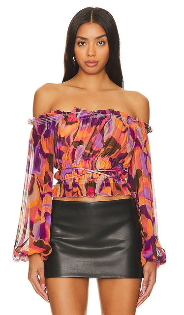 Camila Coelho Freyja Off Shoulder Top in Purple - Camila Coelho - Haut à épaules dénudées Freyja en violet - Camila Coelho Freyja 紫色​​露肩上衣 - Camila Coelho Freyja Schulterfreies Top in Lila - Camila Coelho Freyja 오프 숄더 탑 - Top con spalle scoperte Camila Coelho Freyja in viola