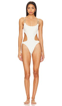 Camila Coelho Giselle One Piece in Ivory - Camila Coelho Giselle une pièce en ivoire - 卡米拉·科埃略《吉赛尔 象牙色一件作品》 - Camila Coelho Giselle Einteiler in Elfenbein - Camila Coelho 지젤 원피스 아이보리 색상 - Camila Coelho Giselle Costume intero in avorio