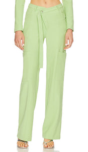 Camila Coelho Olive Cargo Pants in Green - Camila Coelho Pantalon cargo olive en vert - Camila Coelho 绿色橄榄色工装裤 - Camila Coelho Olive Cargohose in Grün - Camila Coelho 올리브 카고 팬츠 - Pantaloni cargo Camila Coelho oliva in verde