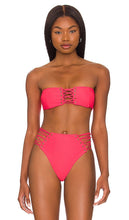 Camila Coelho Paloma Top in Coral - Camila Coelho Haut Paloma en Corail - Camila Coelho Paloma 珊瑚色上衣 - Camila Coelho Paloma Top in Koralle - Camila Coelho 팔로마 탑 - Camila Coelho Paloma Top in corallo