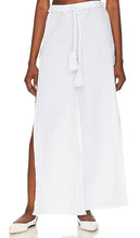 Camila Coelho Santi Pants in White - Camila Coelho Pantalon Santi en Blanc - Camila Coelho Santi 白色长裤 - Camila Coelho Santi Hose in Weiß - Camila Coelho Santi 팬츠 화이트 색상 - Pantaloni Camila Coelho Santi in bianco