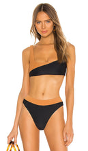 Camila Coelho Santos Top in Tan - Haut Camila Coelho Santos en beige - Camila Coelho Santos 棕褐色上衣 - Camila Coelho Santos Top in Hellbraun - Camila Coelho Santos 탑 - Camila Coelho Santos Top in marrone chiaro