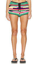 CeliaB Chimera Shorts in Green - Short CeliaB Chimera en vert - CeliaB Chimera 绿色短裤 - CeliaB Chimera Shorts in Grün - CeliaB 키메라 쇼츠 - Pantaloncini CeliaB Chimera in verde