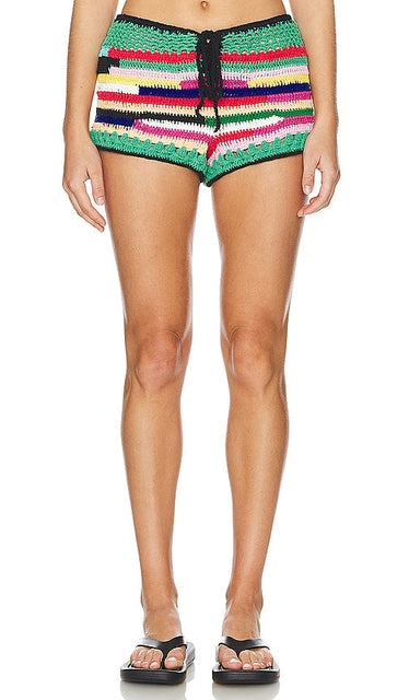 CeliaB Chimera Shorts in Green - Short CeliaB Chimera en vert - CeliaB Chimera 绿色短裤 - CeliaB Chimera Shorts in Grün - CeliaB 키메라 쇼츠 - Pantaloncini CeliaB Chimera in verde