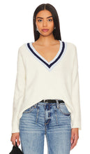 Central Park West Bianca Sweater in Cream - Central Park West - Pull Bianca en crème - Central Park West 奶油色 Bianca 毛衣 - Central Park West Bianca Pullover in Creme - Central Park West 비앙카 스웨터 - Maglione Central Park West Bianca color crema