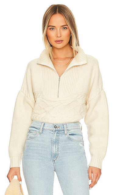Central Park West Tiegen Cables Half Zip Sweater in Ivory - Central Park West - Tiegen Cables - Pull à demi-fermeture éclair - Ivoire - Central Park West Tiegen Cables 象牙色半拉链毛衣 - Central Park West Tiegen Cables Pullover mit halbem Reißverschluss in Elfenbein - Central Park West Tiegen Cables 아이보리 색상의 하프 지퍼 스웨터 - Maglione con mezza zip Central Park West Tiegen Cables in avorio