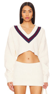 Champion X DANIELLE GUIZIO Crop Rib Knit Pullover Sweater in Cream - Champion X DANIELLE GUIZIO Pull court en maille côtelée crème - Champion X DANIELLE GUIZIO 奶油色短款罗纹针织套头毛衣 - Champion X DANIELLE GUIZIO Crop Rib Strickpullover in Creme - Champion X DANIELLE GUIZIO 크롭 립 니트 풀오버 스웨터 - Maglione pullover in maglia a costine corta Champion X DANIELLE GUIZIO color crema