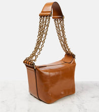 Chloe Camera Chain leather shoulder bag