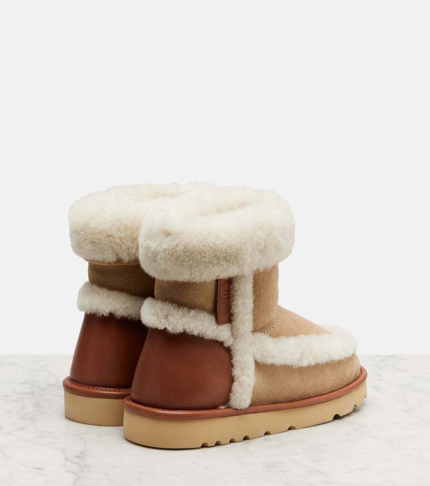 Chloe Dolcie shearling-trimmed ankle boots