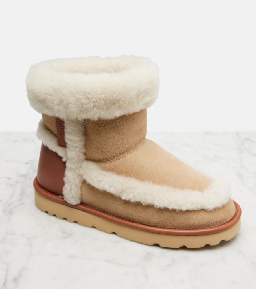Chloe Dolcie shearling-trimmed ankle boots