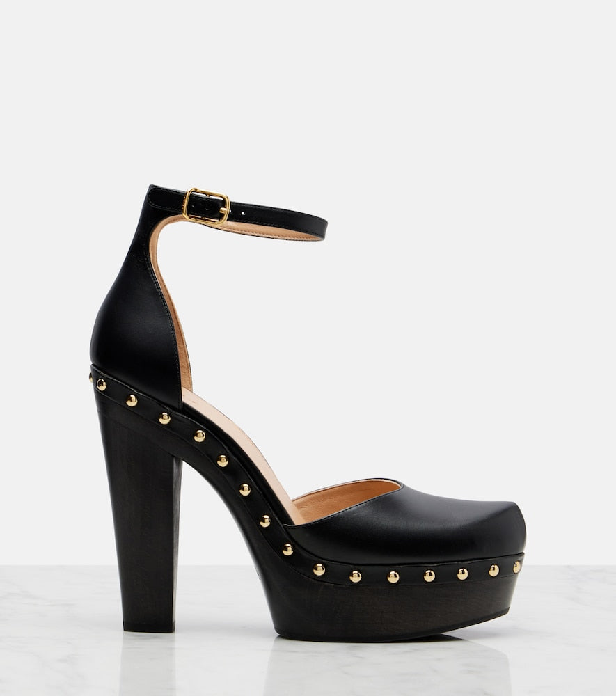 Chloe Lola studded leather platform pumps in Black - High-Heel Pumps