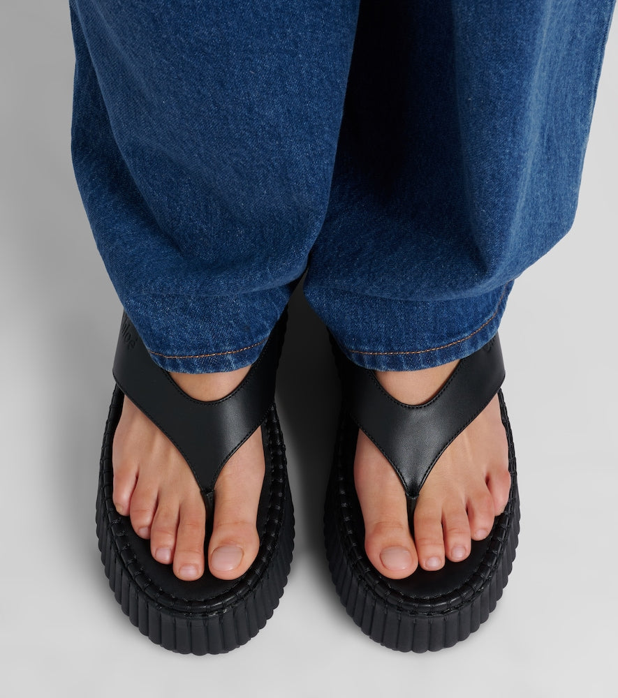 Chloe Nama leather platform thong sandals - Black Mid Heel Sandals