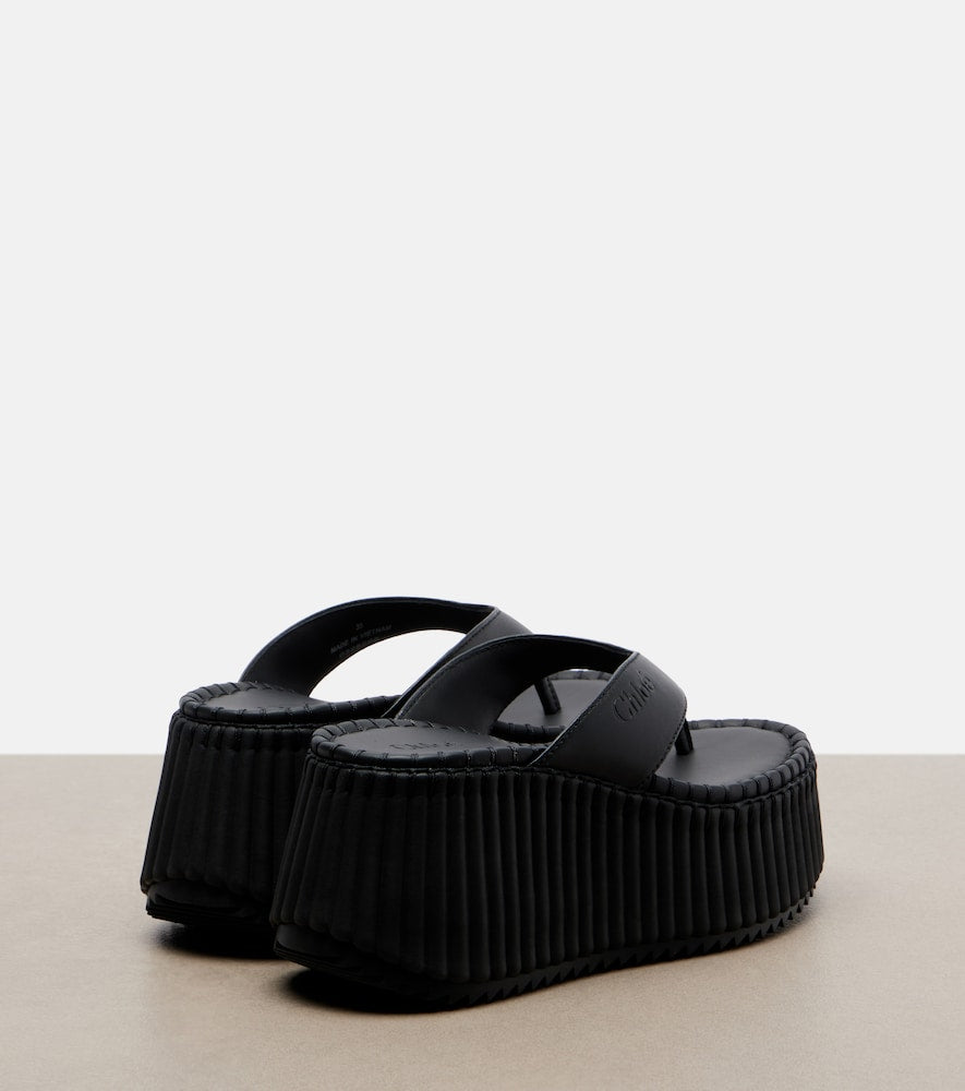 Chloe Nama leather platform thong sandals - Black Mid Heel Sandals
