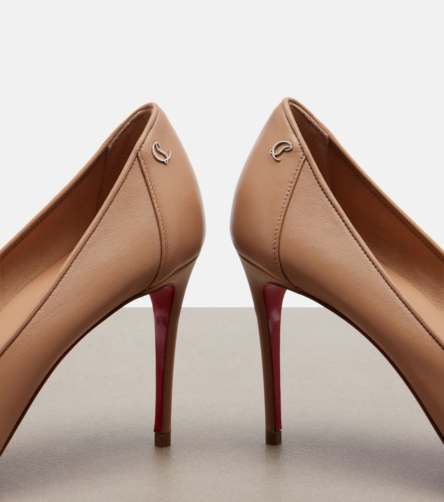 Christian Louboutin Sporty Kate leather pumps (Beige) - Mid Heel Pumps