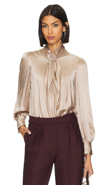 Cinq a Sept Brigette Top in Cream - Cinq à Sept Haut Brigette en Crème - Cinq a Sept Brigette 奶油色上衣 - Cinq a Sept Brigette Top in Creme - Cinq a Sept 브리제트 탑 - Top Cinq a Sept Brigette in crema