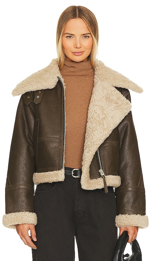 Citizens of Humanity Liv Shearling Jacket in Brown - Veste en peau lainée Liv de Citizens of Humanity en marron - Citizens of Humanity Liv 棕色剪羊毛夹克 - Citizens of Humanity Liv Lammfelljacke in Braun - Citizens of Humanity Liv 시어링 재킷 브라운 색상 - Giubbotto in shearling Liv di Citizens of Humanity in marrone