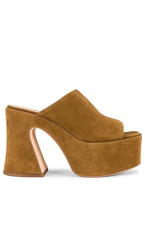 Coach Bobi Sandal in Cognac - Sandale Coach Bobi en Cognac - Coach 干邑白兰地 Bobi 凉鞋 - Coach Bobi Sandale in Cognac - 코냑을 입은 코치 보비 샌들 - Sandalo Coach Bobi color cognac