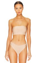 Commando Butter Soft-support Strapless Bralette in Nude - Commando Butter - Brassière sans bretelles à maintien doux en Nude - Commando Butter 软支撑裸色无肩带文胸 - Commando Butter Soft-Support trägerloses Bralette in Nude - Commando 버터 소프트 서포트 스트랩리스 브라렛 누드 컬러 - Bralette senza spalline con supporto morbido Commando Butter color nudo