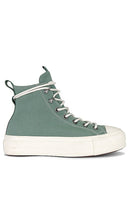 Converse Chuck Taylor All Star Lift Platform Play On Utility Sneaker in Green - Converse - Chuck Taylor All Star Lift Platform Play On - Baskets utilitaires - Vert - Converse Chuck Taylor All Star Lift Play 绿色实用运动鞋 - Converse Chuck Taylor All Star Lift Platform Play On Utility-Sneaker in Grün - Converse 척 테일러 올스타 리프트 플랫폼 플레이 온 유틸리티 스니커즈 그린 색상 - Converse Chuck Taylor All Star Lift Platform Gioca su Sneaker Utility in verde