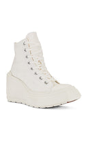 Converse De Luxe Wedge Sneaker in Ivory