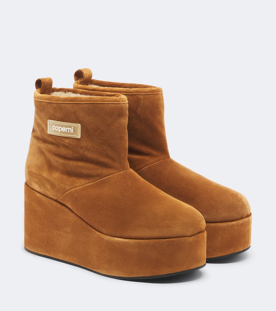 Coperni Shearling-lined suede wedge boots in Brown - Heeled Boots