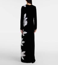 Costarellos Floral appliqu√É¬© Crêpe gown