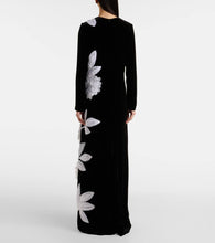 Costarellos Floral appliqu√É¬© cr√É¬™pe gown