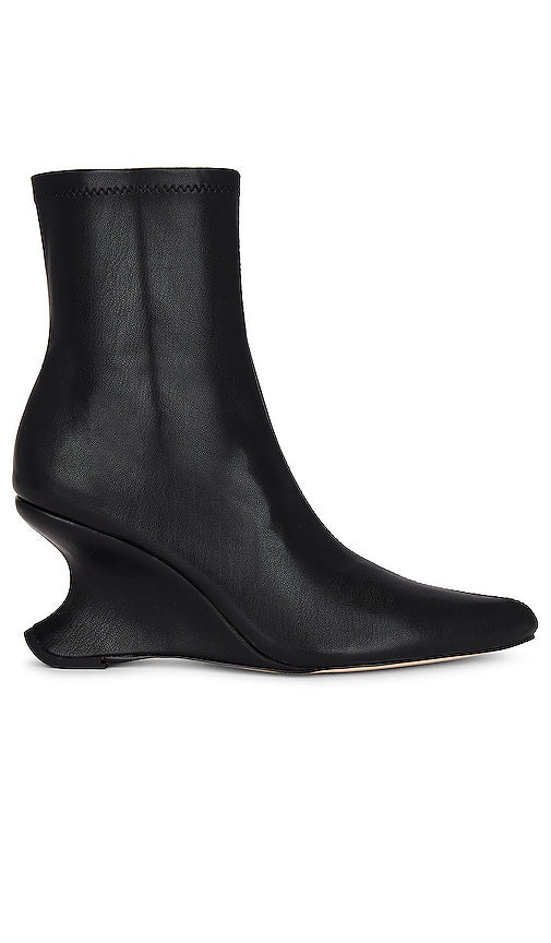 Cult Gaia Paloma Boot in Black - Botte Cult Gaia Paloma en Noir - Cult Gaia Paloma 黑色靴子 - Kultiger Gaia Paloma Stiefel in Schwarz - Cult Gaia 팔로마 부츠 블랙 색상 - Stivale Cult Gaia Paloma in nero