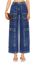 Cult Gaia Wynn Wide Leg Cargo in Blue - Cult Gaia Wynn Cargo à Jambe Large en Bleu - Cult Gaia Wynn 蓝色阔腿工装裤 - Cult Gaia Wynn Cargohose mit weitem Bein in Blau - Cult Gaia Wynn 와이드 레그 카고 블루 색상 - Cult Gaia Wynn Cargo a gamba larga in blu