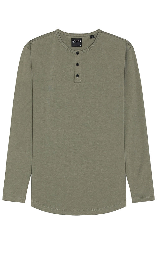 Cuts Ao Long Sleeve Curve Hem Henley in Green - Cuts Ao - Henley à manches longues et ourlet incurvé en vert - 剪裁奥长袖曲线下摆亨利绿色 - Cuts Ao Long Sleeve Curve Hem Henley in Grün - Cuts Ao 롱슬리브 커브헴 헨리 그린 컬러 - Taglia Henley con orlo curvo a maniche lunghe Ao in verde