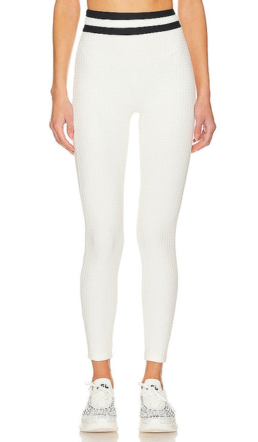 DEVON WINDSOR Duke Legging in White - Legging Duke DEVON WINDSOR en blanc - DEVON WINDSOR Duke 白色打底裤 - DEVON WINDSOR Duke Legging in Weiß - DEVON WINDSOR 듀크 레깅스 화이트 색상 - DEVON WINDSOR Duke Legging in bianco