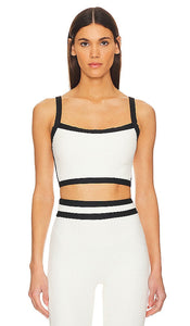 DEVON WINDSOR Dylan Top in White - DEVON WINDSOR Haut Dylan en Blanc - DEVON WINDSOR Dylan 白色上衣 - DEVON WINDSOR Dylan Top in Weiß - DEVON WINDSOR 딜런 탑 - DEVON WINDSOR Top Dylan in bianco