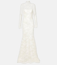 Danielle Frankel Bridal Adena floral lace-trimmed wool and silk gown. Danielle Frankel Bridal Adena 花卉蕾丝边羊毛真丝礼服