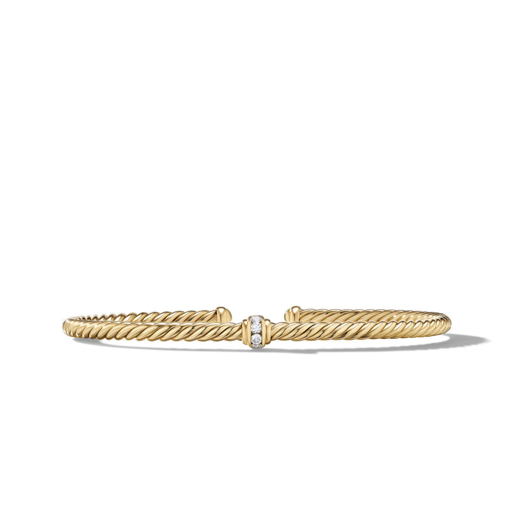 David Yurman Cable Classics Center Station Bracelet in 18K Yellow Gold with Pave Diamonds - Medium