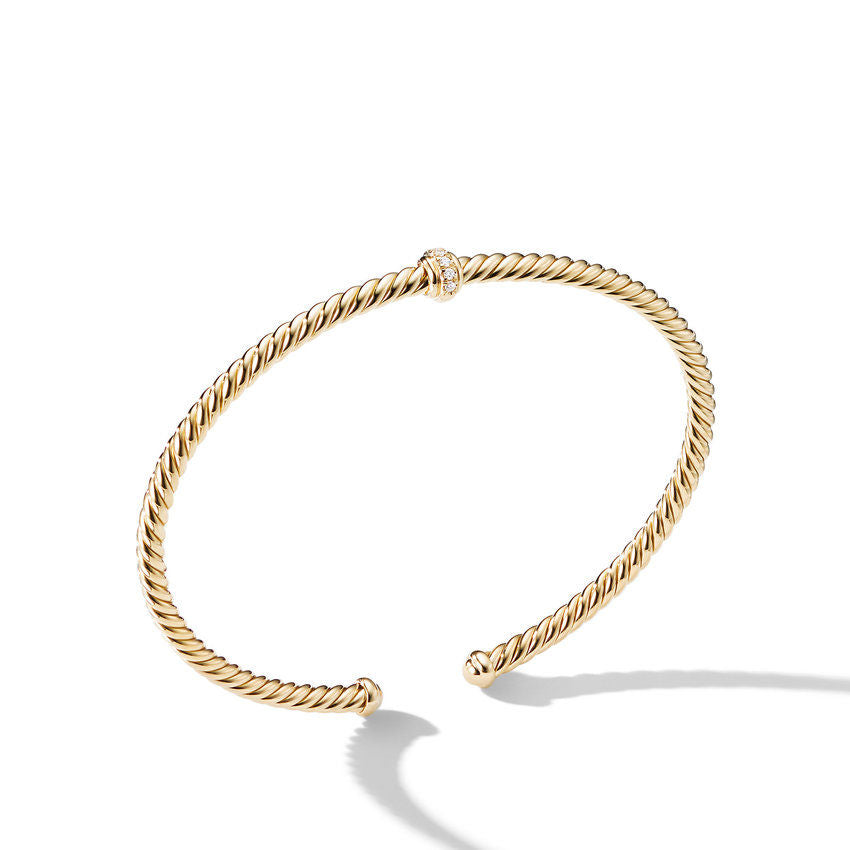 David Yurman Cablespira Station Bracelet in 18K Yellow Gold with Pave Diamonds, 3mm - Size Medium