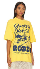Diamond Cross Ranch Buck T-shirt in Yellow
