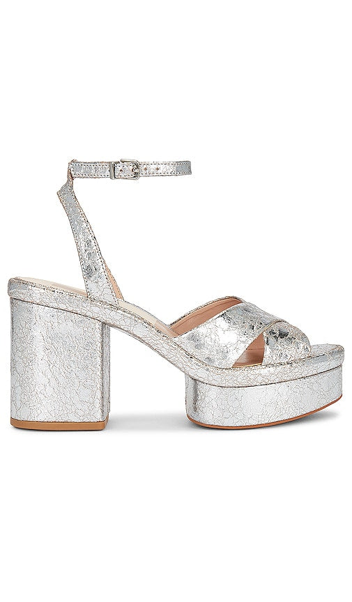 Dolce Vita Laisha Sandal in Metallic Silver - Sandale Dolce Vita Laisha en argent métallisé - Dolce Vita Laisha 金属银凉鞋 - Dolce Vita Laisha Sandale in Metallic-Silber - Dolce Vita Laisha 샌들 메탈릭 실버 소재 - Sandalo Dolce Vita Laisha in argento metallizzato