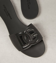 Dolce&Gabbana DG cutout slides
