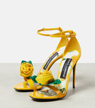 Dolce&Gabbana Keira floral-appliqu√É¬© patent leather sandals
