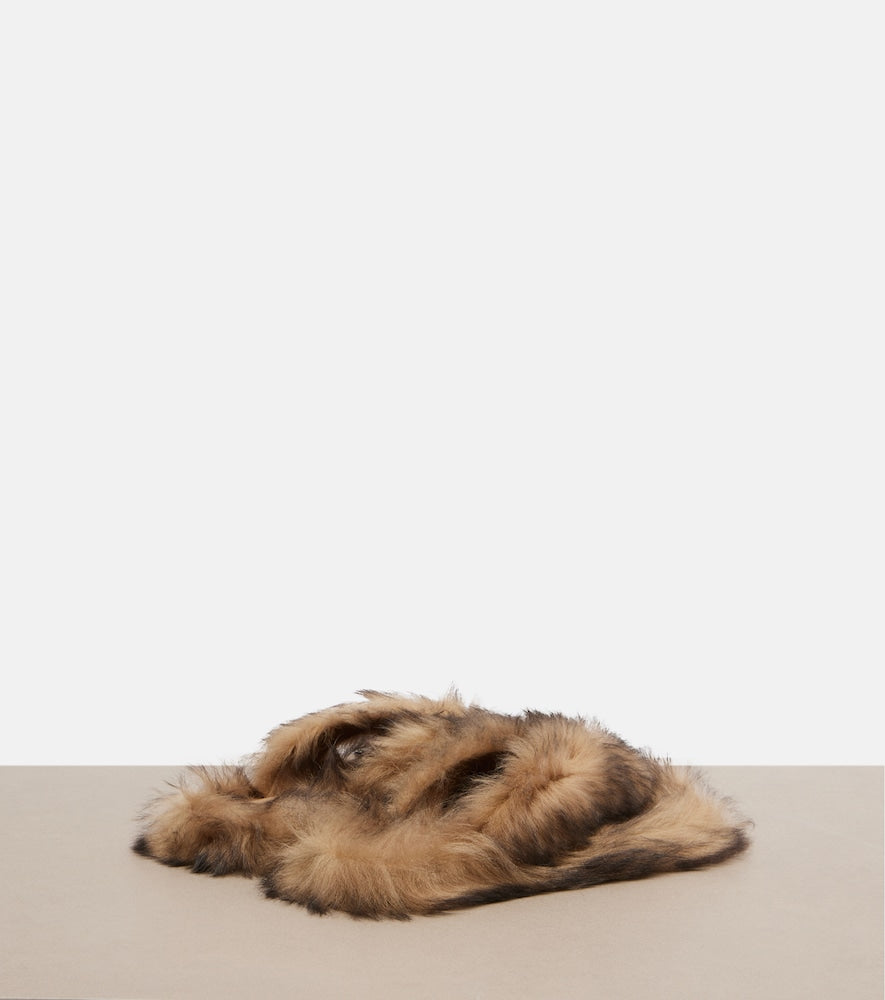 Dolce&Gabbana Shearling thong sandals