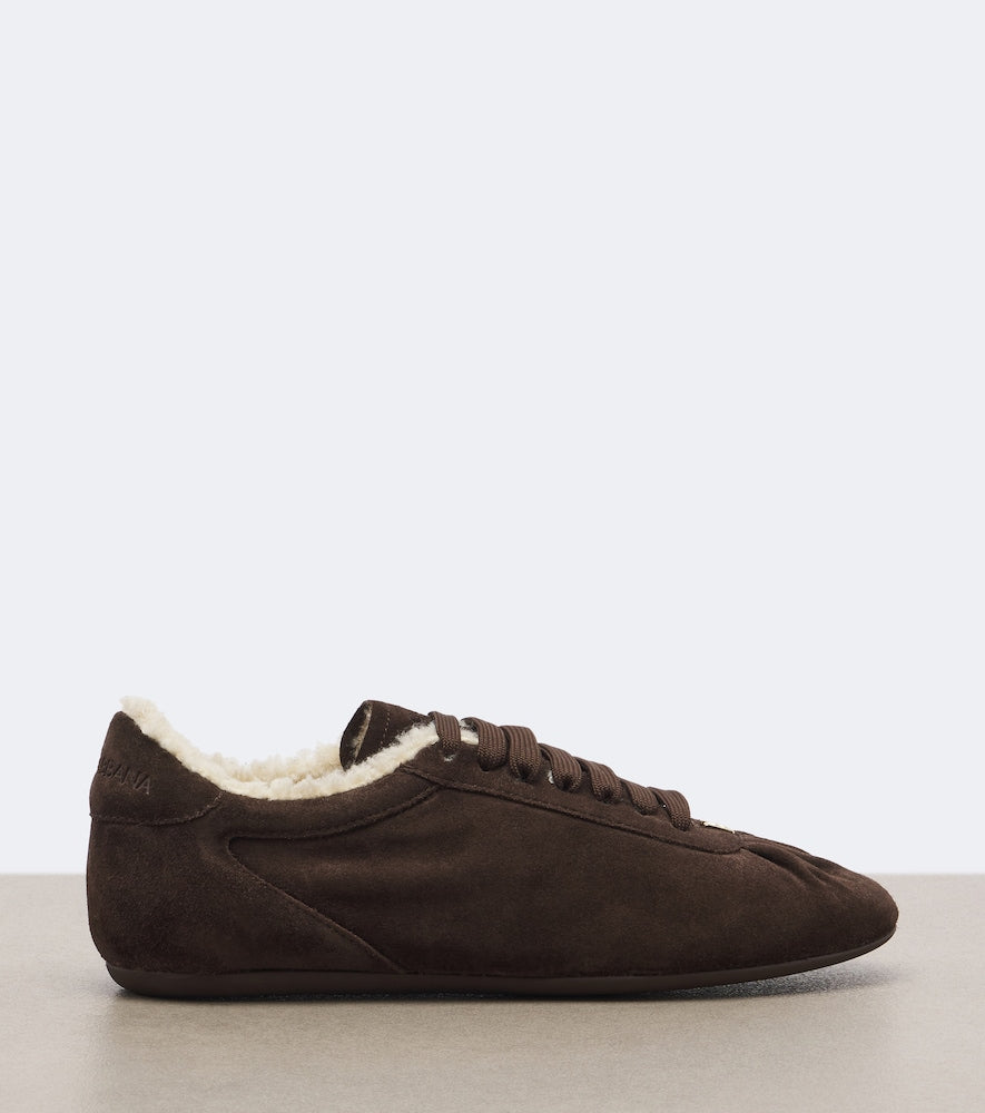 Dolce&Gabbana DG teddy-trimmed suede sneakers - Brown Low-Top Sneakers