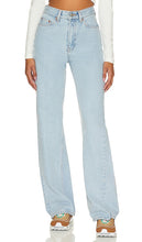 Dr. Denim Echo Spiral Cut Straight in Blue - Dr. Denim Echo - Coupe droite en spirale - Bleu - Dr. Denim Echo 蓝色螺旋直筒剪裁 - Dr. Denim Echo Spiral Cut Straight in Blau - Dr. Denim Echo 스파이럴 컷 스트레이트 in 블루 - Dr. Denim Echo Taglio a spirale dritto in blu