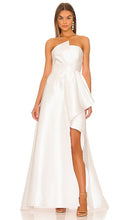 ELLIATT Protea Gown in Ivory - Robe ELLIATT Protea en ivoire - ELLIATT 象牙色 Protea 礼服 - ELLIATT Protea-Kleid in Elfenbein - ELLIATT 프로테아 가운 아이보리 색상 - Abito ELLIATT Protea in avorio