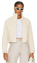 Essentiel Antwerp Easy Going Faux Leather Bomber in Cream - Essentiel Anvers - Bomber facile à vivre en similicuir - Crème - Essentiel Antwerp 奶油色休闲人造皮革飞行员夹克 - Essentiel Antwerp Easy Going Bomberjacke aus Kunstleder in Creme - Essentiel Antwerp 이지 고잉 인조 가죽 봄버 크림 색상 - Bomber in ecopelle Essentiel Antwerp Easy Going in crema