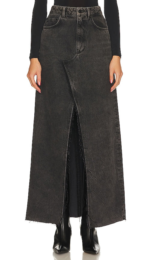 Essentiel Antwerp Ewinter Denim Skirt in Black - Essentiel Anvers - Jupe d'hiver en jean - Noir - Essentiel Antwerp Ewinter 黑色牛仔裙 - Essentiel Antwerp Ewinter Jeansrock in Schwarz - Essentiel Antwerp Ewinter 데님 스커트블랙 색상 - Gonna in denim invernale Essentiel Antwerp in nero