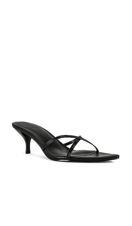 FEMME LA Copenhagen Kitten Slipper in Black