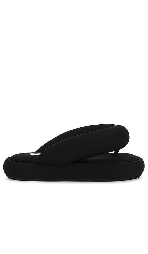 FIORUCCI Black Fluff Flops in Black - FIORUCCI Tongs Fluff noires en noir - FIORUCCI 黑色绒毛拖鞋 黑色 - FIORUCCI Black Fluff Flops in Schwarz - FIORUCCI 블랙 플러프 플랍 블랙 색상 - FIORUCCI Infradito Fluff Nere in Nero