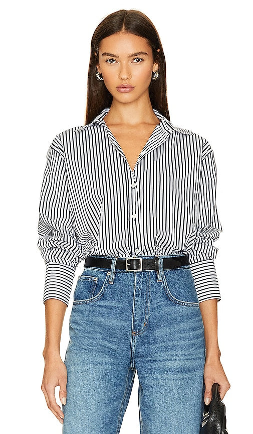 FRAME The Oversized Shirt in White - FRAME La chemise oversize en blanc - FRAME 白色超大衬衫 - FRAME Das übergroße Hemd in Weiß - FRAME 더 오버사이즈 셔츠 화이트 색상 - FRAME La camicia oversize in bianco